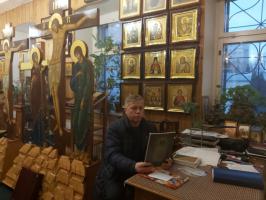 Икона трёх святителей для возрождаемого храма Рождества Христова села Мокрый Корь.