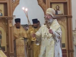 Первое Архиерейское Богослужение в возрождаемом храме.